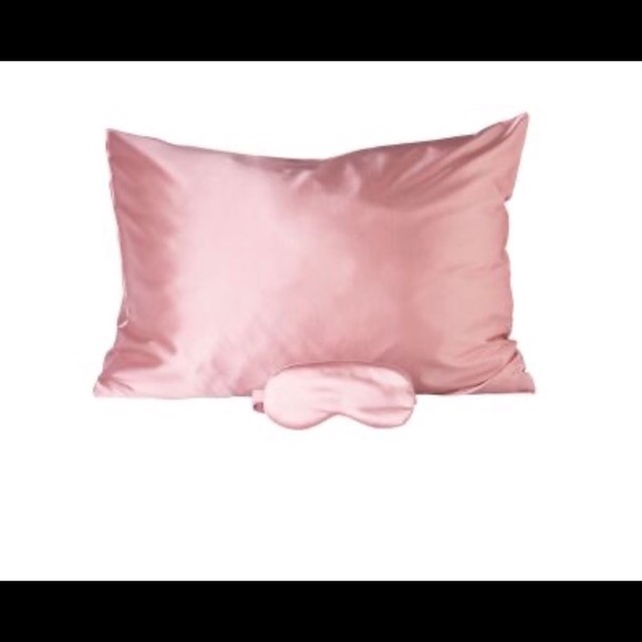 Hallmart Satin Pillowcase & Eye Sleep Mask BNIP - Picture 2 of 9